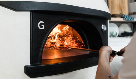 Commercial Pizza Ovens | Gas & Wood Fired Restaurant Ovens | Gozney Commercial Pizza Oven, Incredible Pizza, Professional Oven, Freestanding Oven, Oven Outdoor, Outdoor Cooking Spaces, Oven Design, Commercial Ovens, Thermal Mass