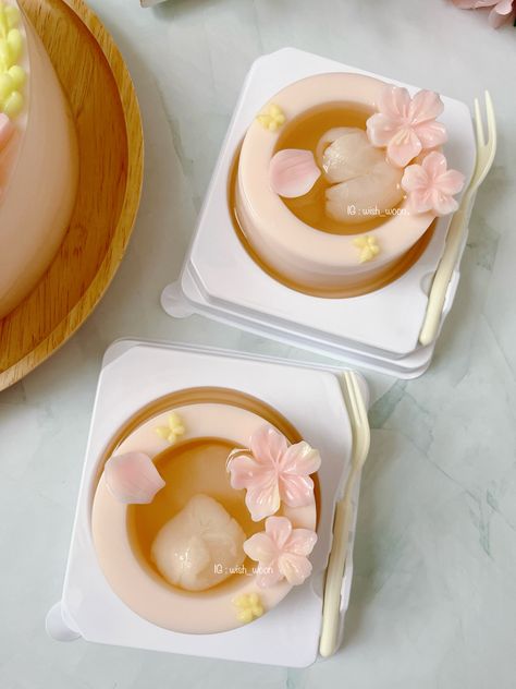 Lychee Dessert, Lychee Cake, Agar Jelly Cake, Cny 2025, Agar Jelly, Jelly Cake, Edible Art, Coconut Milk, Jelly