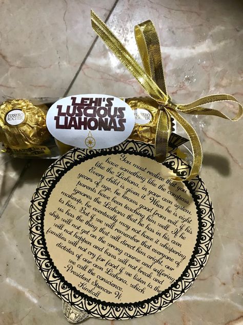 I teach Seminary and wanted a fun craft type of activity to do with my students along with a cute little gift for Christmas.  We are s... Liahona Craft, Liahona Lds, Book Of Mormon Games, Lds Youth Activities, Lds Seminary, Lds Gifts, Activity Day Girls, Yw Activities, It Book