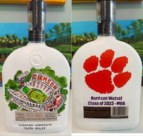 Custom Champagne Bottle, Woodford Reserve, Painted Bottle, Tequila Bottles, Champagne Bottles, Bottle Painting, Grad Gifts, Champagne Bottle, Artsy Fartsy