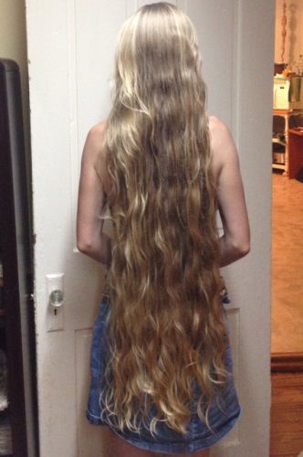 long hair Extremely Long Hair, Rapunzel Hair, Long Hair Pictures, Long Face Hairstyles, Really Long Hair, Super Long Hair, Very Long Hair, Long Straight Hair, Long Hair Girl