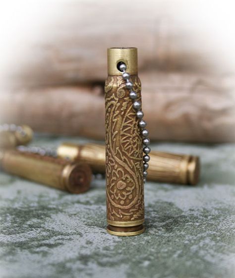 Etched bullet casing! I am doing this!!                                                                                                                                                     More Shell Casings Crafts, Bullet Shell Jewelry, Bullet Casing Crafts, Bullet Keychain, Bullet Casing Jewelry, Dremel Tool Projects, Animal Mounts, Bullet Crafts, Dremel Drill