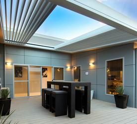 Porch Shades, Carport Modern, Pergola Roof, Retractable Pergola, Retractable Roof, Pergola Lighting, Outdoor Blinds, Backyard Pergola, Deck With Pergola