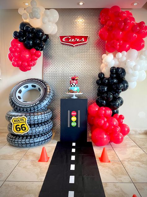 Cars Balloons Decoration, Cars Backdrop Birthday Parties, Hotwheels Party Decor, Cars Decorations Party, Cars Theme Birthday Party Decorations, Mcqueen Birthday Party Decoration, 2 Fast Birthday Party, Pixar Cars Birthday, Cars Birthday Party Decorations