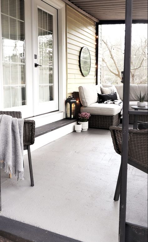 Screened Porch Decorating, Outdoor Patio Diy, Cement Patio, Screened Porch Designs, Wood Steps, Wooden Steps, French Doors Patio, Porch Flooring, Porch Steps