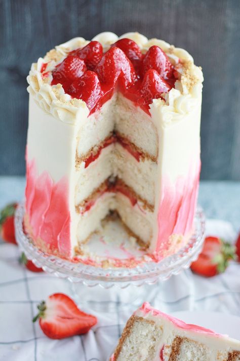 Strawberry Cheesecake Cake - Baking with Blondie Cheesecake Layer Cake, Strawberry Cheesecake Cake, Baking With Blondie, Cheesecake Strawberry, Cheesecake Layer, Cold Cake, Strawberry Glaze, Cheesecake Pie, Cream Cheese Buttercream