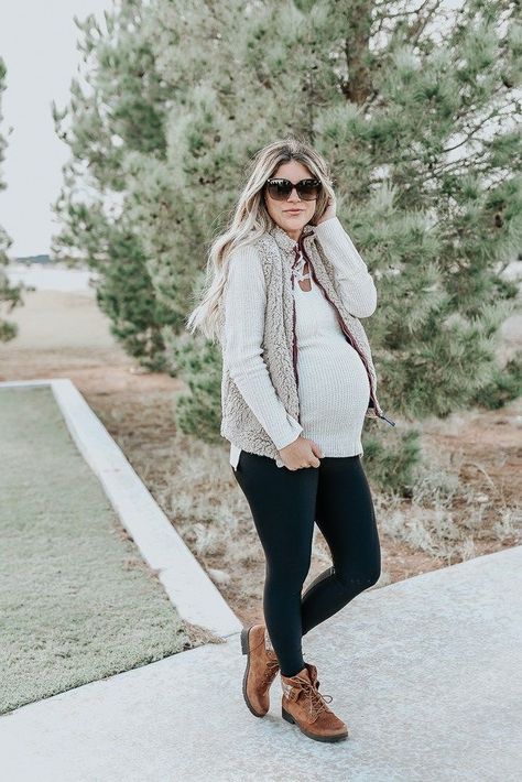 Winter Maternity Outfits Casual, Maternity Outfits Casual, Maternity Outfits Winter, Fall And Winter Maternity Outfits, Comfy Maternity Outfits, Fall Maternity Outfits, Casual Maternity Outfits, Winter Maternity Outfits, Trendy Maternity Outfits