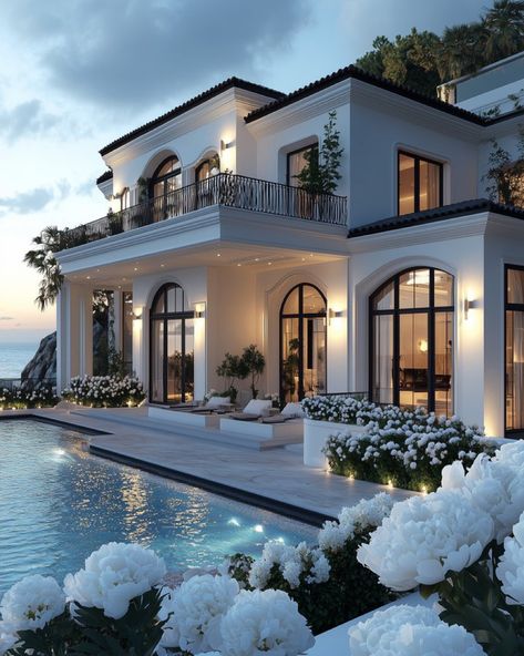 Aesthetic House Exterior, Dream House Entrance, Big Modern Houses, Two Story House Design, Mansion Exterior, African House, Luxury Beach House, Dream Life House, Fancy Houses