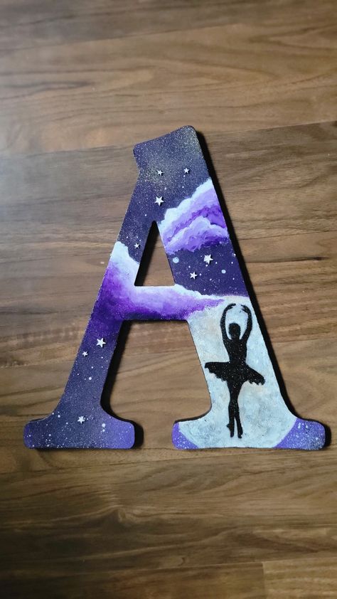 Painted Letters Diy For Boys, Letter Painting Ideas, Painted Letters Diy, Wood Letter Painting Ideas, Letter Decoration Ideas, Initial Painting, Painting Letters, Wooden Letter Ideas, Attractive Images