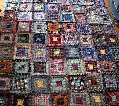 rag quilt Attic Window Quilts, Reuse Old Clothes, Shabby Chic Quilts, Rag Quilt Patterns, Chic Quilts, Plaid Quilt, Contemporary Quilts, Memory Quilt, Old Clothes