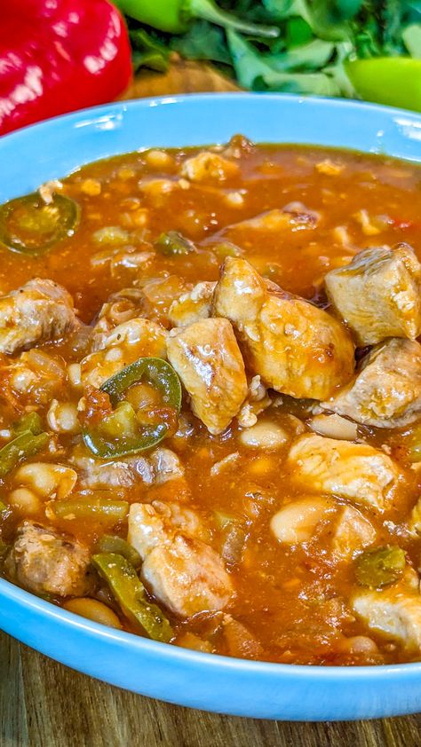 Colorado Hatch Green Chili with Pinto Beans Pork Green Chili Recipe Colorado, Colorado Green Chili Recipes, Green Chili Pork, Hatch Green Chili, Pork Chili, Pinto Bean Recipes, Green Chili Recipes, Chili Toppings, Boneless Pork Loin