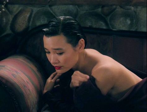 Josie Packard, Art Reference Portrait, Blankets Blue, Joan Chen, Grunge Beauty, Moscow Apartment, Silver Teeth, Xiu Xiu, Log Lady