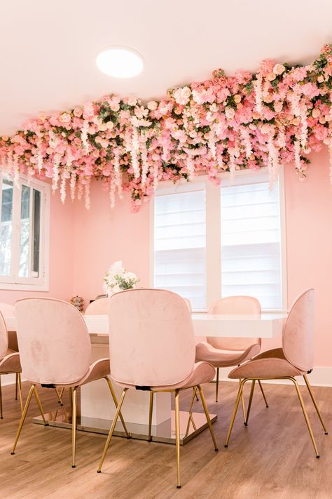 Bachelorette Airbnb, Pink Bedroom Accessories, Hanging Wisteria, Flowers Chandelier, Blush Pink Bedroom, Pink Ceiling, Flower Ceiling, Floral Installations, Cherry Blossom Wedding