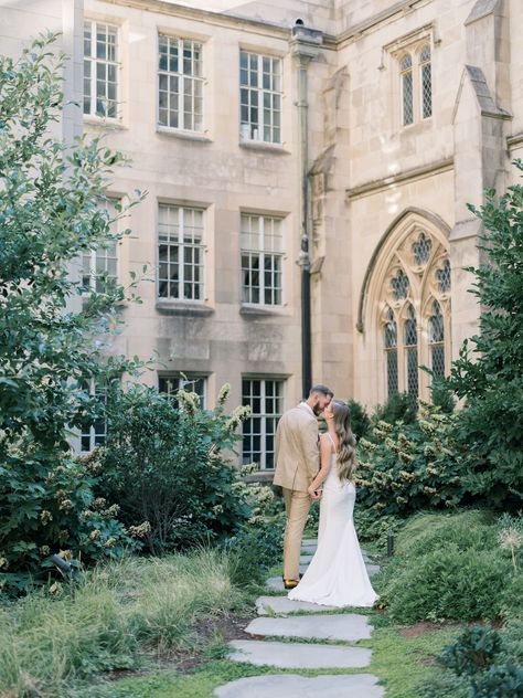 Tyler & Taylor's wedding day at the Washington National Cathedral. A wedding filled with joy and timeless beauty of this historic venue. National Cathedral Engagement Photos, National Cathedral Wedding, National Cathedral Washington Dc Photoshoot, Dc Photoshoot, National Cathedral Washington Dc, Tudor Place Washington Dc Wedding, Hoco Poses, Washington Dc Engagement, Washington National Cathedral