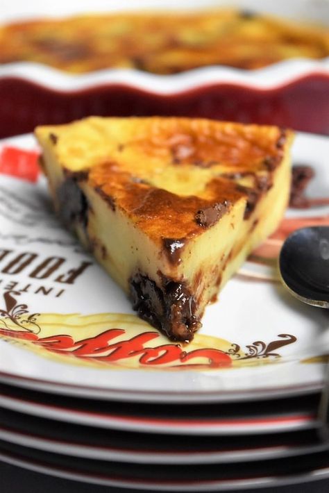 Clafoutis au Nutella - dessert rapide et facile Dessert Nutella, Easy Dessert Recipes Christmas, Apple Desserts Easy, Easy Dessert Recipes Quick, Nutella Desserts, Quick Dessert Recipes, Creme Dessert, Sweet Cooking, Quick Easy Desserts