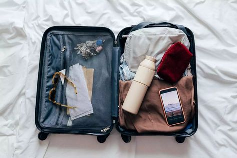 London 2023, Pack A Suitcase, Neoprene Bag, Travel Size Toiletries, Hanging Toiletry Bag, Summer Stuff, Carry On Size, Suitcase Packing, Carry On Suitcase