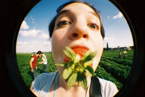 fisheye picture 🍓 Fish Eye Photos Aesthetic, Goofing Around, Fish Eye Reference, Fish Eye Aesthetic, Fish Eye Lens Aesthetic, Fish Eye Lens Photography, Fish Eye Photography, Fisheye Photos, Amen Break