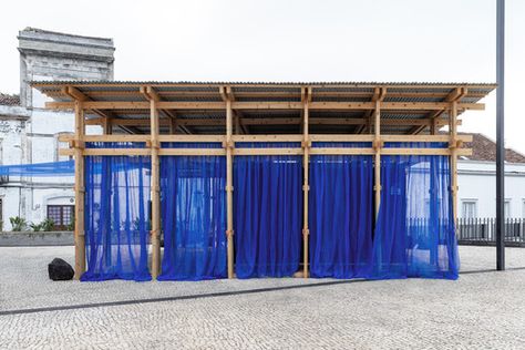 Temporary Pavilion W&T / Ilhéu Atelier | ArchDaily Queer Architecture, Community Pavilion, Wood Pavilion, Temporary Pavilion, Fabric Showroom, Outdoor Pavillion, Temporary Exhibition, Temporary Architecture, Banana Stand