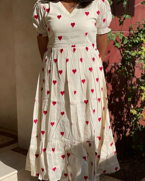 comment ‘PYAAR’ to know price E- 1240 Cotton red heart maxi puff sleeves (with lining) Sizes: XS to XL Mild soap handwash and steam ironing is recommended Dm for orders and price Colour may slightly vary due to lighting Model Size -Xs [kurti, festive, maxi, co ord, kurta sets, regular wear, casual wear, office wear, style, marriage] #kurti#casulakurti#dailywearkurti#smallbusiness#officewearkurti#officewearstyle#kurtisofeyal#festivekurtis#kurtidesign#kurtis #kurticollection#kurtifashion... Puff Sleeve Kurti, Simple Kurta, Kurtis Design, Stylish Kurtis, Stylish Kurtis Design, Simple Hand Embroidery Patterns, Simple Kurta Designs, Long Frock, Frock For Women