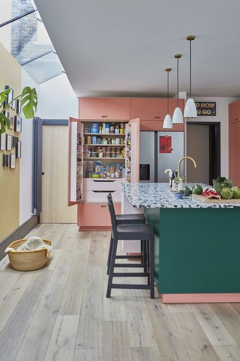 Colourful Kitchen Cupboards, Pluck Kitchen, Interior Design Styles Quiz, Colourful Kitchen, Open Plan Kitchen Diner, Interior Design Per La Casa, London Kitchen, Eclectic Kitchen, Kitchen Transformation