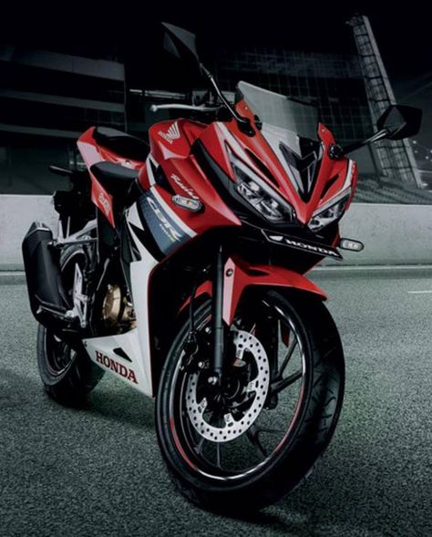 2016 Honda CBR 150R launched in Indonesia; India launch soon https://blog.gaadikey.com/2016-honda-cbr-150r-launched-in-indonesia-india-launch-soon/ Honda Cbr 150r, Best Friend Pics, Cbr 150r, Honda Cbr 1000rr, Red Motorcycle, R Wallpaper, Friend Pics, Motorcycle Wallpaper, Honda Bikes