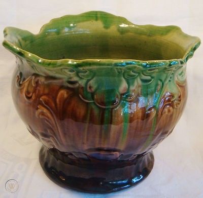 Vintage LARGE MCCOY POTTERY JARDINIERE PLANTER Brown & Green Flower Pot | #431958812 Green Flower Pots, Antique Stuff, Weller Pottery, Linen Closet Organization, Mccoy Pottery, Green Flower, Linen Closet, Art Pottery, Green Flowers