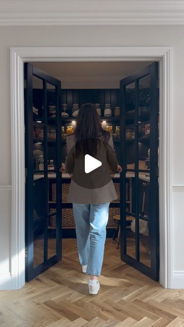 Katie & Stuart | Property Renovation on Instagram: "Happy Friday insta pals 🤍🖤 I’m sharing more of the walk-in pantry after lots of requests on my last reel. I had way too much fun with that label maker and only wasted about 4 hours of my life 😂  . We decided to go dark and moody with the pantry and I have zero regrets. The pantry is a room where you can be bolder and more daring with your design choices! We added open shelving all around the pantry and under counter hidden storage. It’s incredible how much has been squeezed into this space! We used the same wood flooring in the pantry to create an easy sense of flow and provide continuity from the kitchen. I have tried to include as many details as possible but if have any questions, please comment below. Have a fabulous day 🥰  Design Walk In Pantry Hidden, Open Kitchen With Walk In Pantry, Larder Room Walk In, Adding A Walk In Pantry To Kitchen, Walking Pantry, Utility Pantry Combo, Modern Pantry Ideas, Pantry Without Door, Step In Pantry