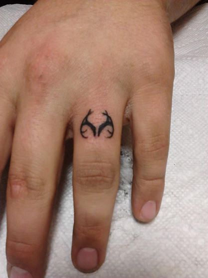 Realtree Tattoo, Ring Finger, Fish Tattoos, Jesus Fish Tattoo, Henna, Tattoos, Beauty, Logos