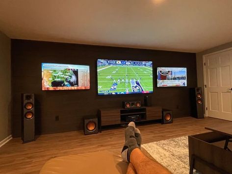 Game Room Multiple Tvs, Sports Tv Wall, Multiple Tv Wall, Multiple Tv Wall Ideas Man Cave, Tv Wall Basement, Two Tvs In One Room Ideas, Man Cave Tv Wall, Home Theatre Room Design, Gaming Basement