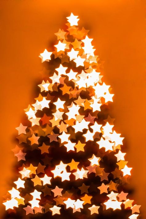 ☄ Christmas Lights Background, Christmas Lights Wallpaper, Christmas Orange, Christmas Stock Photos, Christmas Apps, Merry Christmas Background, Orange Christmas, Christmas Aesthetic Wallpaper, Christmas Phone Wallpaper