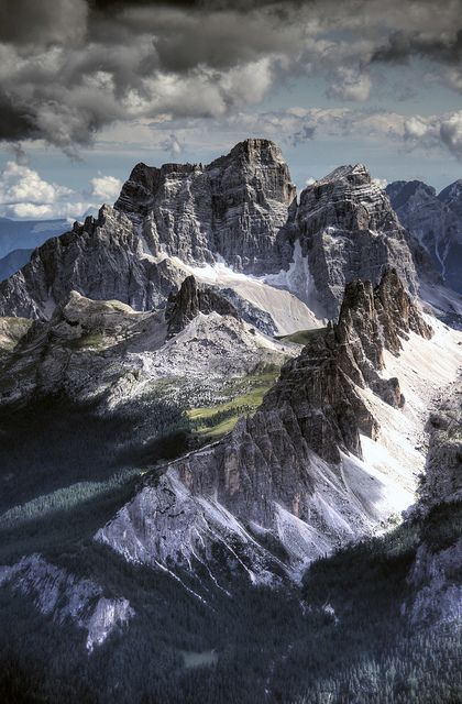 Dolomites, Italy.  Photo: mariusz kluzniak, via Flickr 숲 사진, European Road Trip, Dolomites Italy, Jaime Lannister, Have Inspiration, Arya Stark, Alam Yang Indah, Places Around The World, Albania