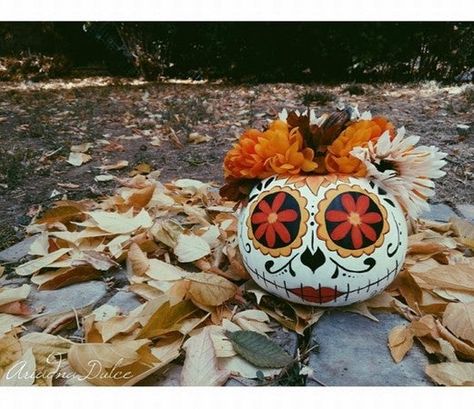 Skull Candy Pumpkin Painting, Mexican Pumpkin Decorating Ideas, Frida Kahlo Pumpkin Painting, Pumpkin Painting Ideas Mexican, Painted Sugar Skull Pumpkins, Pumpkin Painting Ideas Dia De Muertos, Calavera Pumpkin Painting, Day Of The Dead Painted Pumpkins, Pumpkin Painting Themes