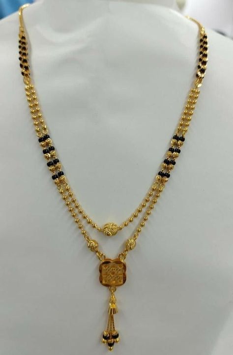 Gold Jewellery Design Mangalsutra, Magal Sutra Design Gold Latest, Chandraharam Latest Designs, Gold Jewelry Prom, Wedding Jewelry Sets Bridal Jewellery, Neck Pieces Jewelry, Gold Bangles For Women, Black Beads Mangalsutra Design, New Gold Jewellery Designs