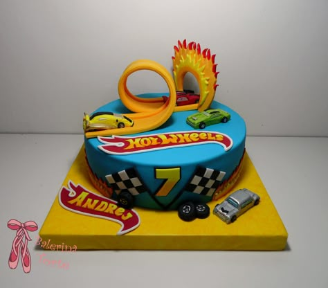 https://flic.kr/p/vcTQkM | hotwheels cake | automobili torta, balerina torte jagodina, cars, decije torte, fondan torta, hotweels torta, Hotwheels, hotwheels cake, rodjendanska torta za decake, rodjendanske torte, torte jagodina, torte za decake, Hot Wheels Decorations, Bolo Hot Wheels, Wheels Cake, Hot Wheels Birthday Party, Rodjendanske Torte, Hot Wheels Cake, Hotwheels Birthday Party, Cars Birthday Cake, Hot Wheels Birthday