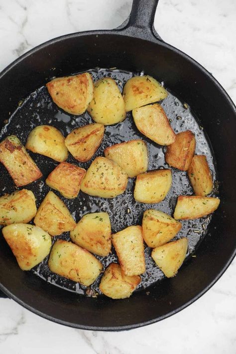 How To Fry Potatoes, Boiled And Fried Potatoes, Fry Potatoes On Stove, How To Fry Potatoes In A Skillet, Diced Fried Potatoes, Best Fried Potatoes, Parmentier Potatoes, Indian Fast Food, Pan Fried Potatoes