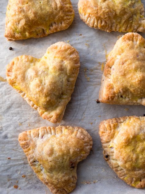 A savory hand pie that's perfect for Valentine's Day. Savory Hand Pie, Tiny Pies, Hand Pies Savory, Spiced Lentils, Hand Pie, Camille Styles, Valentines Day Food, Sweet Pie, Hand Pies