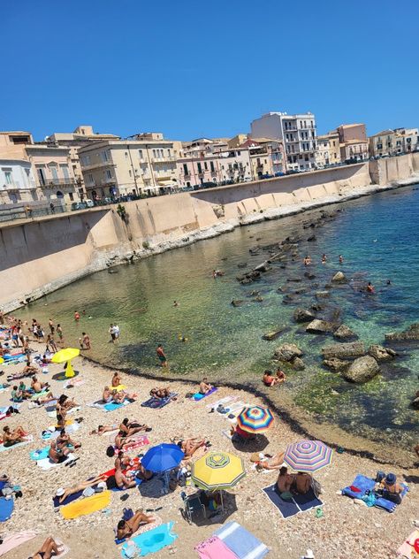 #siracusa #Syracuse #italy #sicily #traveling #beach Italy Locations, Syracuse Italy, Siracusa Sicily, Syracuse Sicily, Traveling Beach, Europe 2024, Italy Sicily, Italy Honeymoon, Voyage Europe