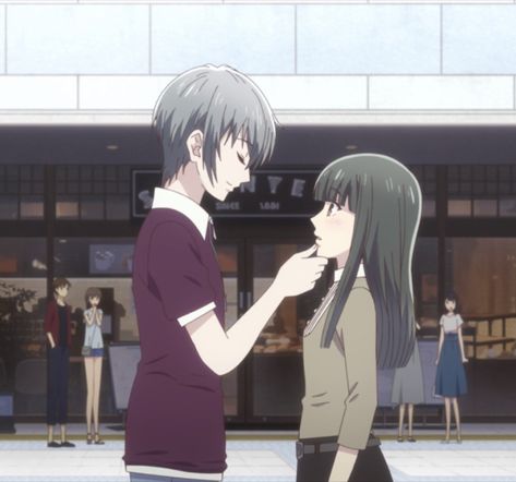 Yuki X Machi, High School Romance Anime, Yuki Sohma, Fruits Basket Anime, Cartoon Girl Drawing, Fruits Basket, Fruit Basket, Haikyuu Anime, Pictures To Paint