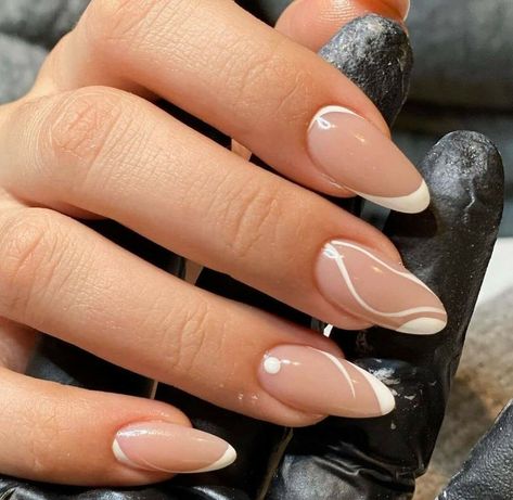 Nails 2022, Wedding Nail, Minimal Nails, Nails 2021, Nail Idea, Nails Wedding, Bride Nails, Acrylic Wedding, Oval Nails