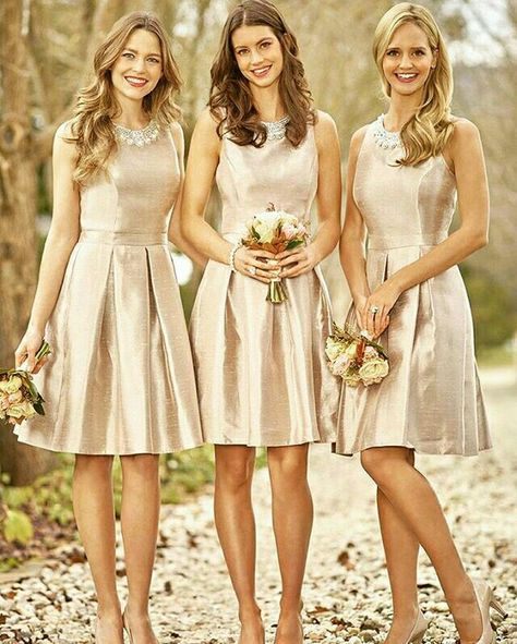 Flared Bridesmaid Dresses, Cute Bridesmaid Dresses, Easter Dress Toddler, Dressing Table Ideas, Easter Dresses For Toddlers, Summer Bridesmaid Dresses, Dresses By Style, Bridesmaid Dresses Uk, Crystal Wedding Dress