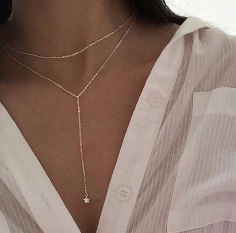 Gold star necklace, star choker , dainty gold necklace, charm necklace, y necklace Jóias Body Chains, Necklaces Star, Copper Choker, Luxe Necklace, Australian Style, Leather Jewelry Diy, Accesories Jewelry, Electroformed Jewelry, Golden Jewelry