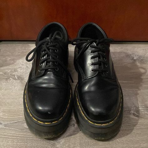 Doc martens women size 8 men size 7 low rise Low Rise Doc Martens, Low Doc Martens, Dr Martens Low, Platform Docs, Platform Outfit, Dr Martens Platform, Doc Martens Women, Matric Dance, Doc Martin