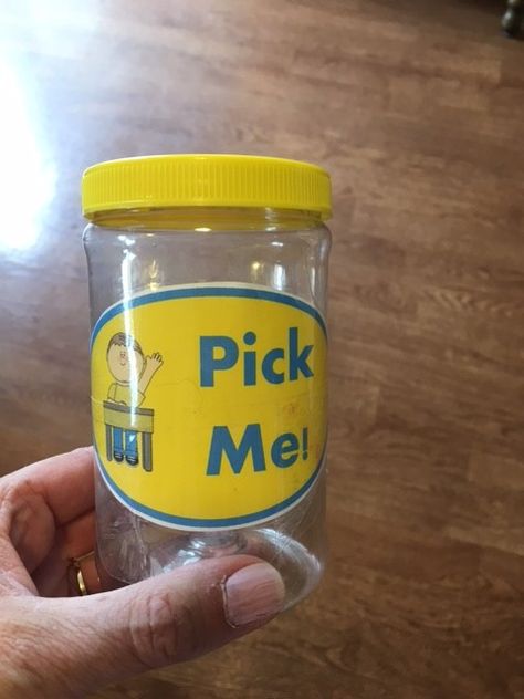 Try this easy, fun way to randomly select students! from Teach Junkie Plastic Jars, Kindergarten Teachers, Kindergarten Classroom, Classroom Management, The Selection, Education