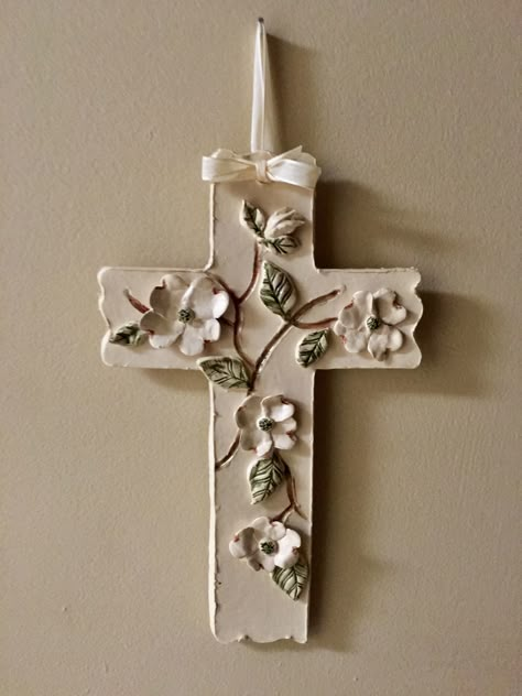 Handbuilt ceramic cross with dogwood blossoms Cross Clay Ideas, Ceramic Crosses Ideas, Clay Crosses Ceramics, Ceramic Crosses Pottery, Clay Crosses Diy, Pottery Cross, Polymer Clay Cross, Cross Ceramic, Cross Sculpture