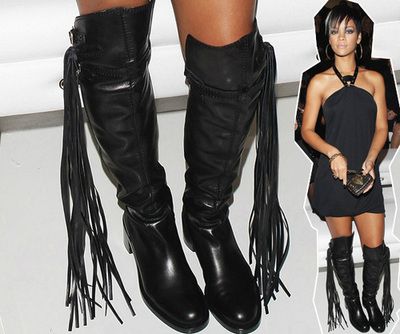 I have boots like these! Elle Macpherson, Fringe Boots, Boots Women Fashion, Tassel Fringe, Crazy Shoes, Boot Shoes Women, Over The Knee Boots, Over The Knee, Celebrities Female