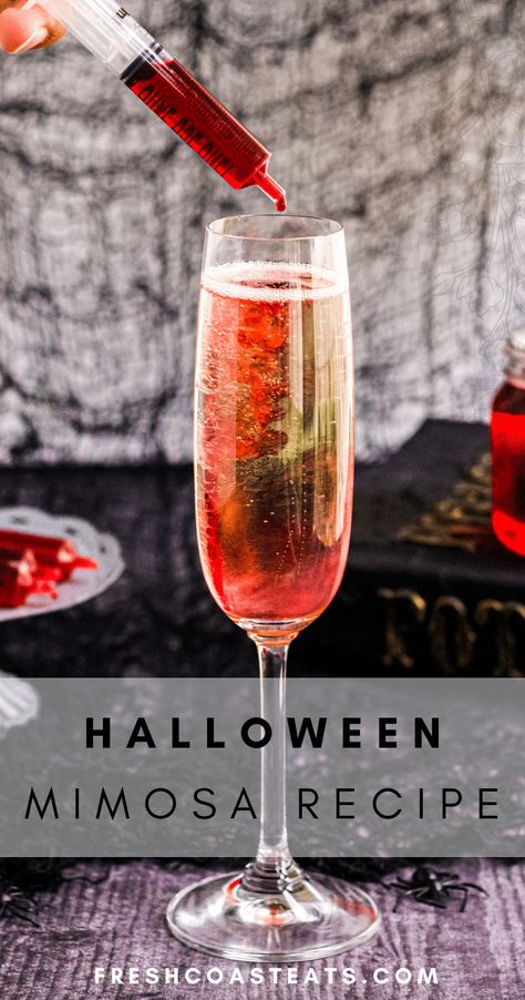 Halloween Mimosa Champagne With Syringe, Halloween Cocktail With Syringe, Halloween Mimosa Recipe, Halloween Cocktails With Prosecco, Halloween Drinks With Syringes, Halloween Wine Cocktails, Halloween Drinks Champagne, Halloween Champagne Punch, Halloween Drinks With Champagne