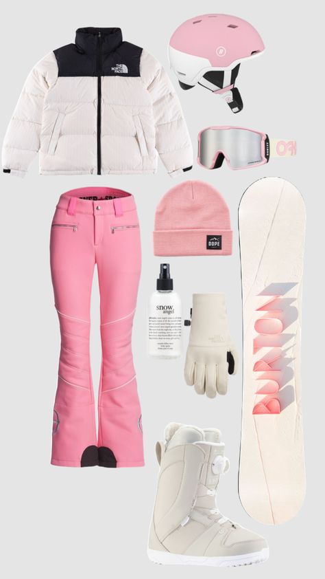 Cute Outfits For The Snow, Girly Snowboard Outfit, Cute Ski Clothes, Skiing Fits Aesthetic, Snowboard Outfit Aesthetic, Pink Skiing Outfit, Slalom Outfit, Ski Outfits Aesthetic, Ski Gear Women Outfits