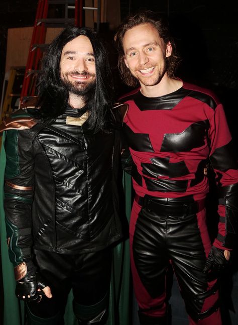 Daredevil Costume, Daredevil Matt Murdock, Charlie Cox, Thomas William Hiddleston, Marvel 3, The Perfect Guy, Tom Hiddleston Loki, Marvel Memes, Avengers Assemble