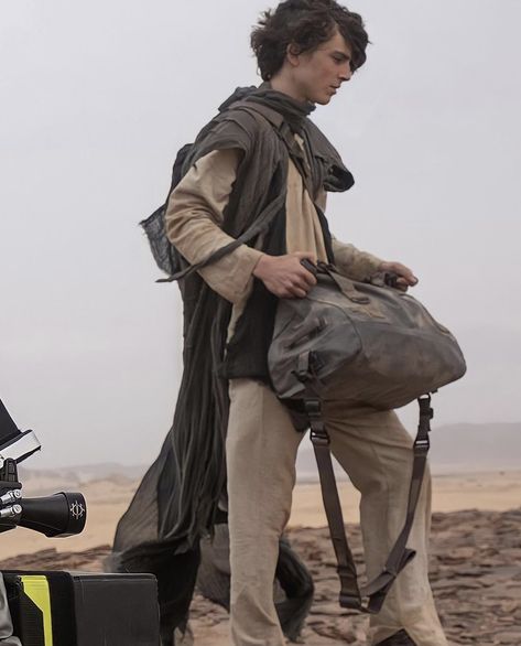 Apocalypse Fashion, Paul Atreides, Denis Villeneuve, Desert Fashion, Lights Camera Action, Costume Makeup, The Dunes, Timothee Chalamet, Series Movies