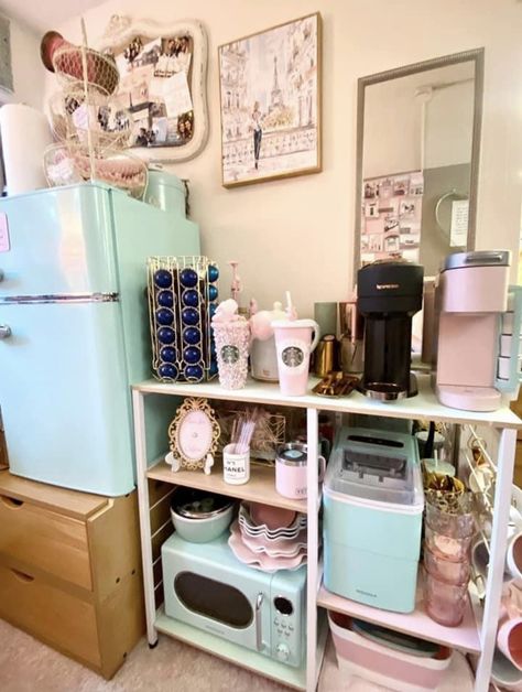 Retro fridge / microwave / ice maker / Paris Pink And Green Dorm Room, Green Dorm Room, Pastel Goth Room, Basement Wet Bar, Dorm Room Kitchen, Dorm Fridge, Microwave Cart, Station Photo, British House